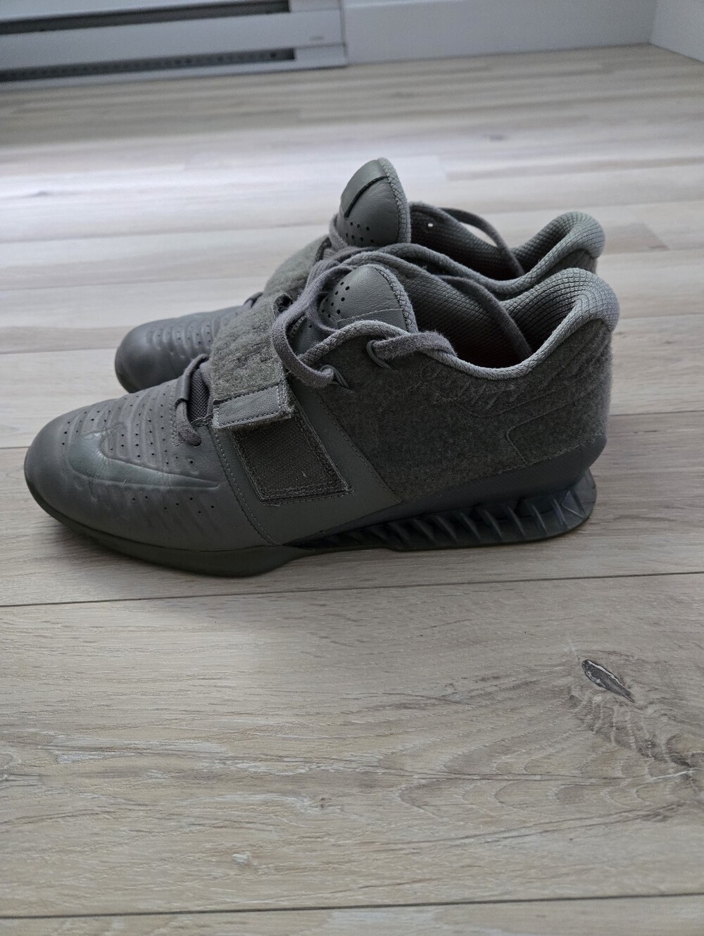 Nike Romaloes - Picture 3 of 7